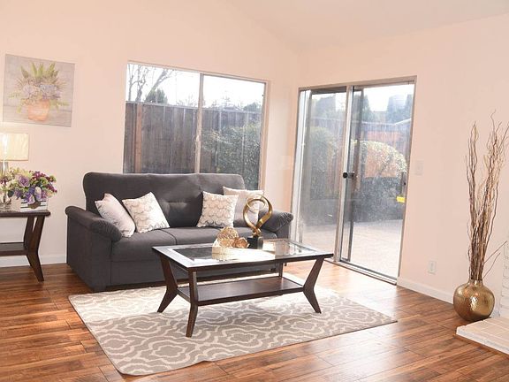 3rd image of 5845 Marshwell Way