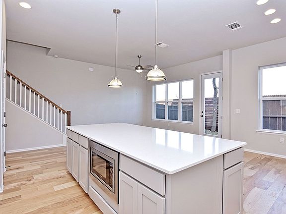 The Elmer - Kitchen