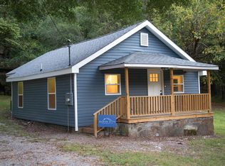 608 Bradley Ave, La Fayette, GA