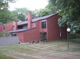 9 Summer Run Ct, Lutherville Timonium, MD 21093