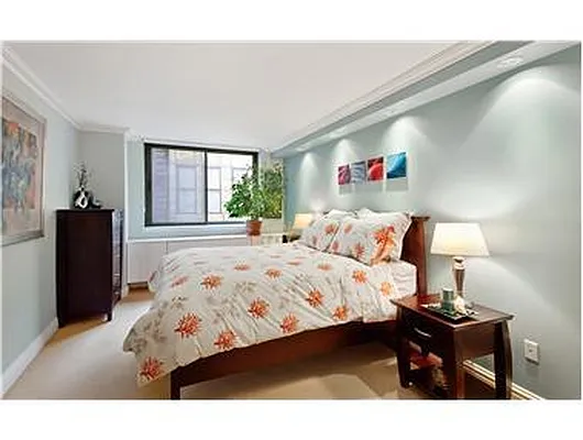 Rented by Douglas Elliman | media 24