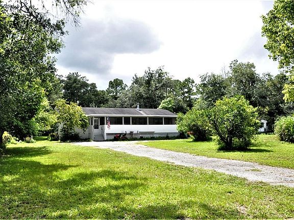 4th image of 1328 Saint Catherine Ave
