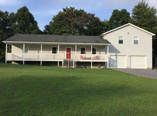 2912 Clover Dew Dairy Rd, Princeton, WV 24739