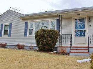 54 Sunset St, New Bedford, MA 02740