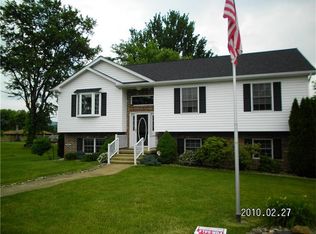 1213 Fairmont St, Latrobe, PA 15650