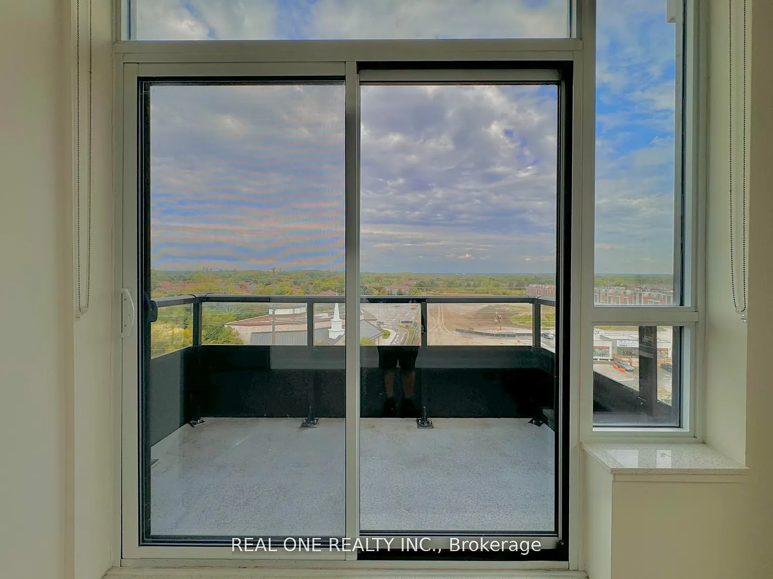 2 bed, $2,850 — Photo 2