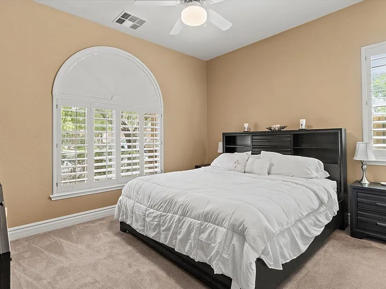 4053 E Thunderheart Ct — Photo 34