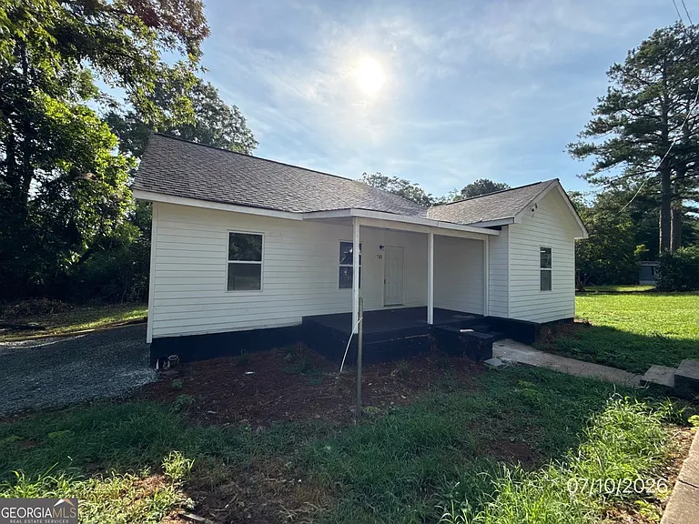 783 Funderburg Dr — Photo 2