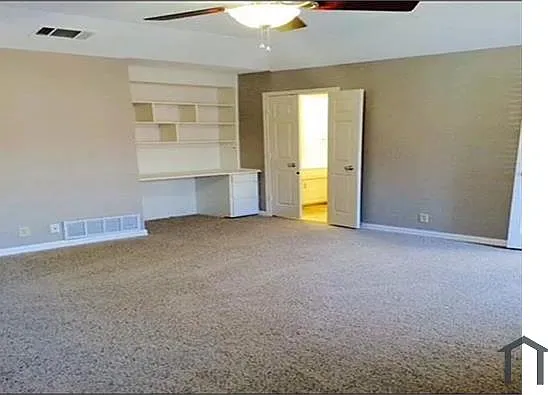 909 Autumn Lake Dr — Photo 13