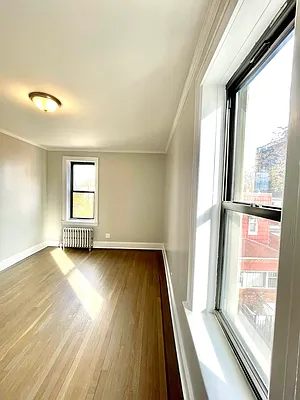 Rented by Pear NYC LLC | media 41