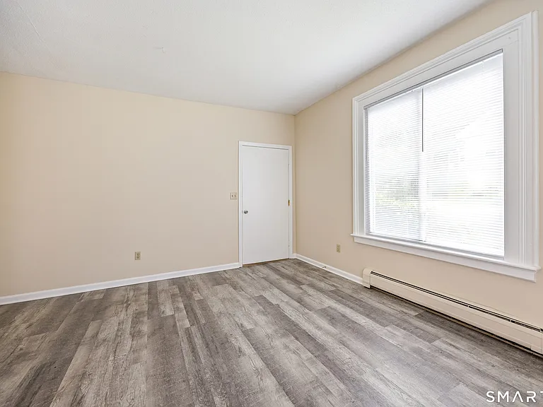 630 Broad St #2 — Photo 8