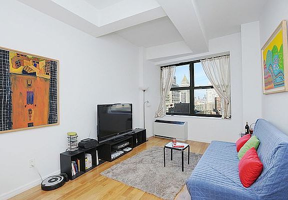 3rd image of 99 John St APT 1701