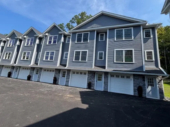 32 Charter Street #5, Exeter, NH 03833