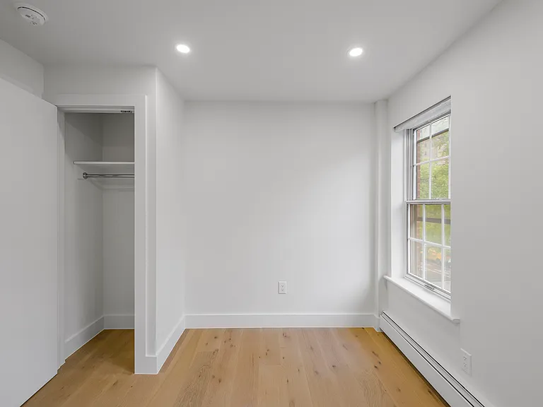 19 1st Ave #3 — Photo 14