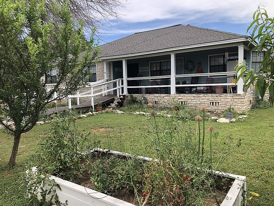 1st image of 105 Deep Lake Cir