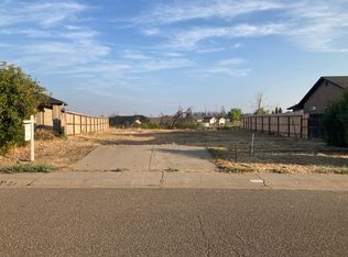 11333 Balboa Dr, Redding, CA 96003