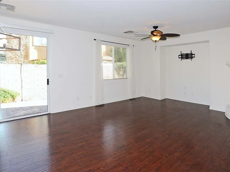 1020 Via Latina St — Photo 8