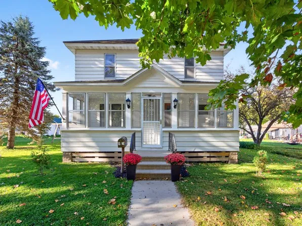 15 Fillmore St NE, Chatfield, MN 55923