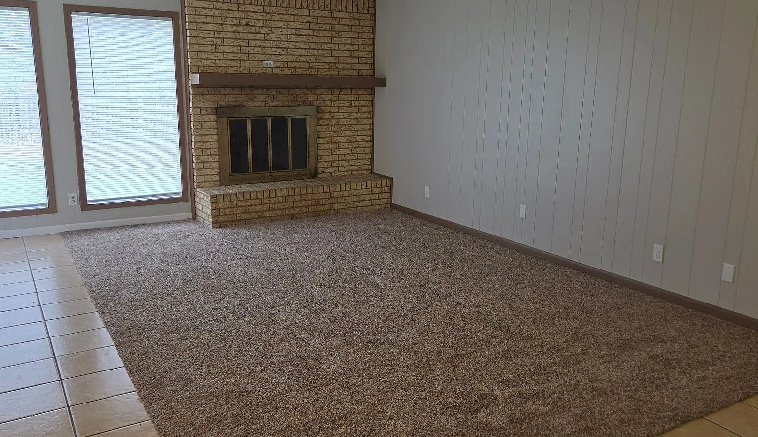 2909 Cypress Dr — Photo 3