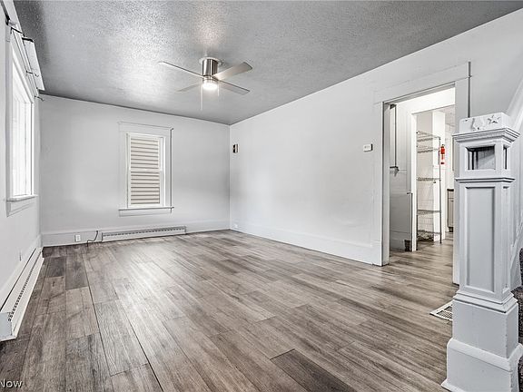 5th image of 376 Kling St