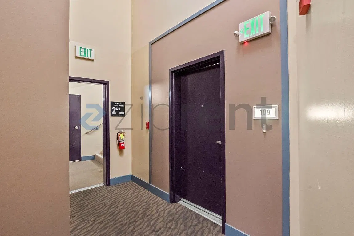 3960 Adeline St — Photo 3