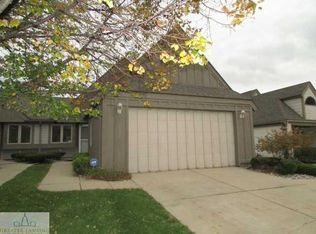 1111 Boulder Ct, Lansing, MI