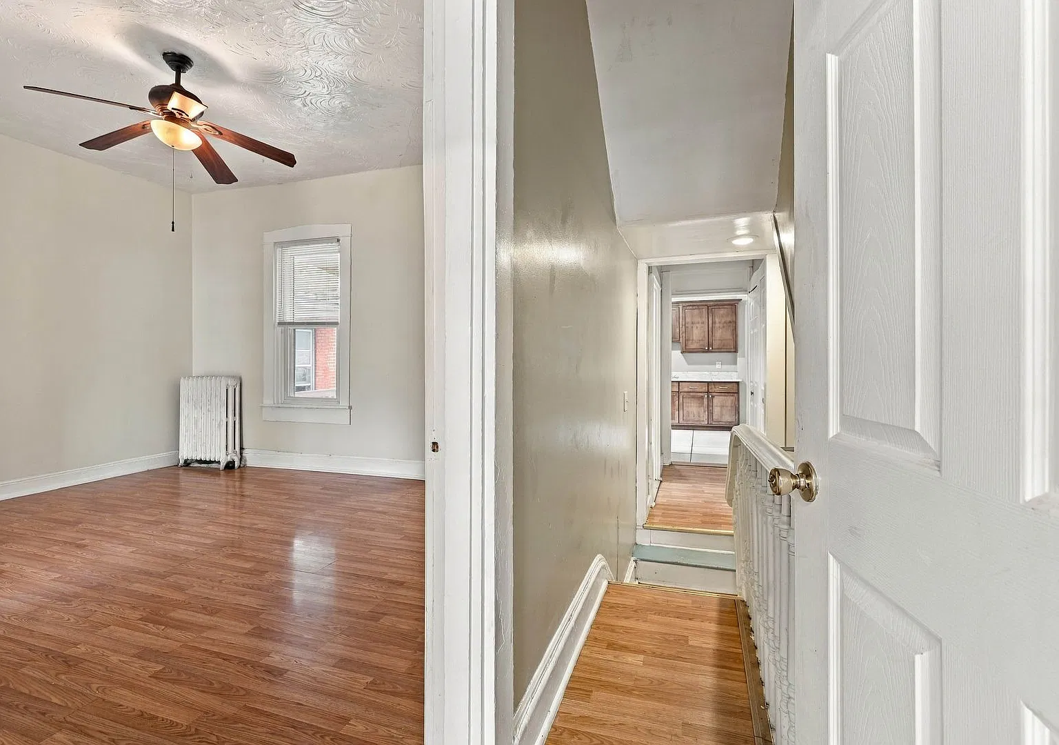 304 S Prince St — Photo 4