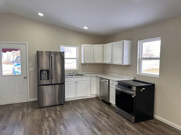 912 Hughes St, Van Wert, OH 45891