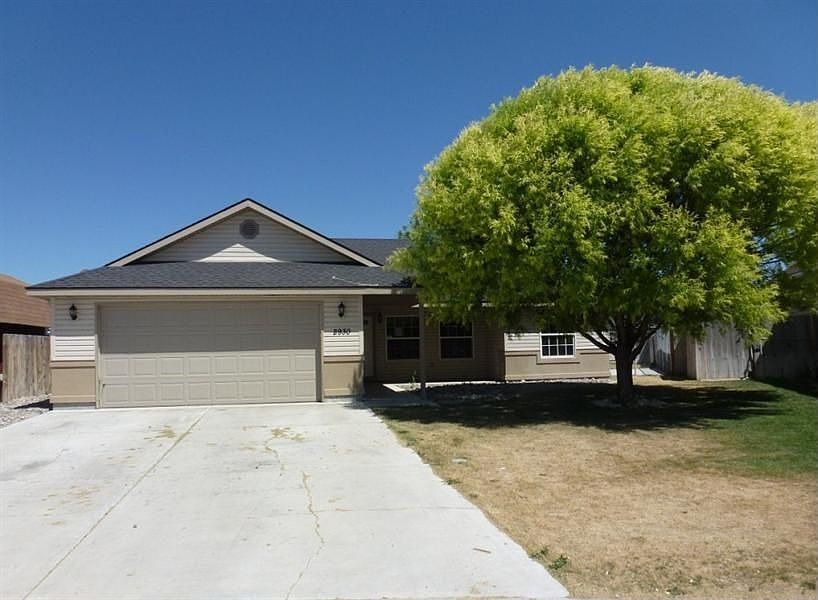 1st image of 2930 Leeann Dr