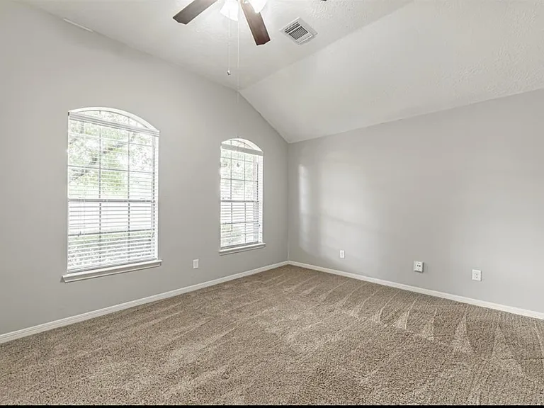 3730 Cyril Dr — Photo 9