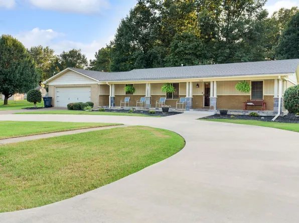 1103 Oriole Dr, Jonesboro, AR 72405