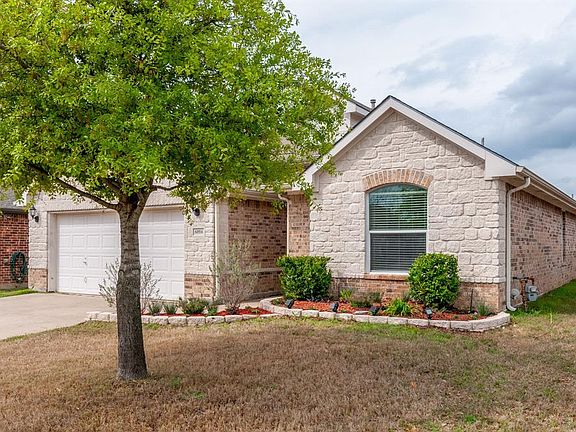 3rd image of 6804 Sierra Madre Dr