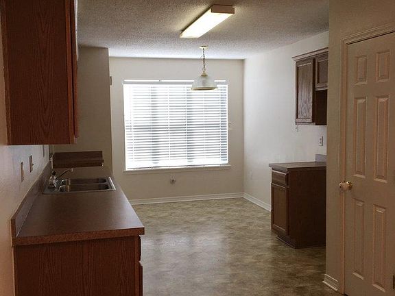 2nd image of 11127 Dede Dr