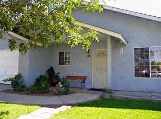 1073 E Evening Glow Ave, Reedley, CA 93654