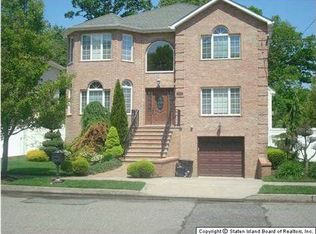 3 Louise St, Staten Island, NY