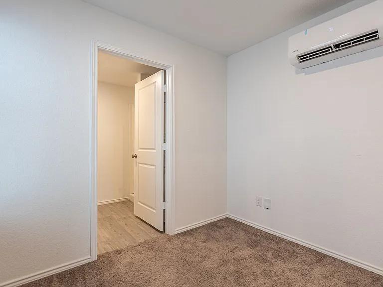 7125 Elm Cv — Photo 13