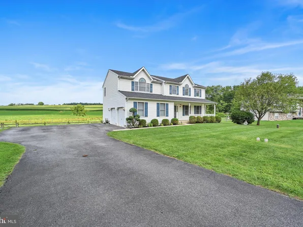 66 Saddler Dr, Christiana, PA 17509