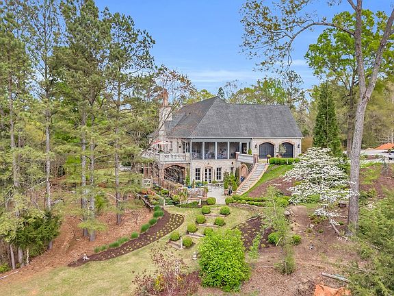 3rd image of 117 Friendfield Ln