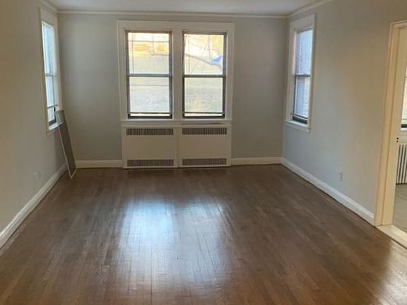 2nd image of 4001 Little Neck Pkwy APT 19A