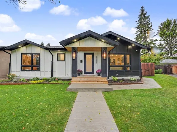 2615 N Lougheed Dr SW, Calgary, AB T3E 5T7