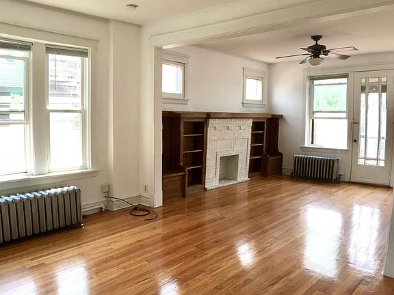 2nd image of 2417 N Maplewood Ave