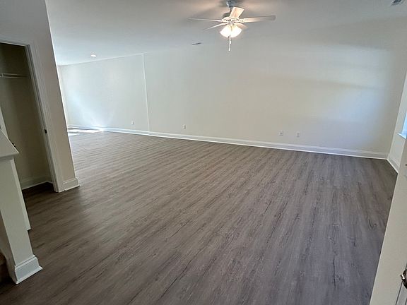 4th image of 1166 Charlotte Ave