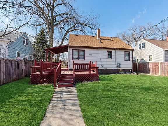 3rd image of 1807 Grove Ave