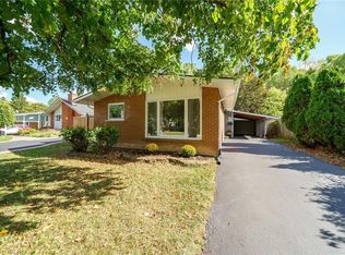 28 Pleasant Ave, Hamilton, ON L9H3S7