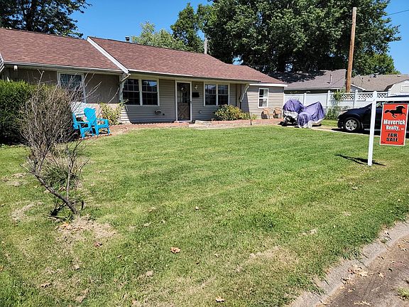 2nd image of 2111 Bradford Ct