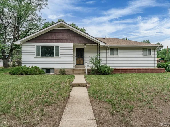 105 Garrison Street, Lakewood, CO 80226