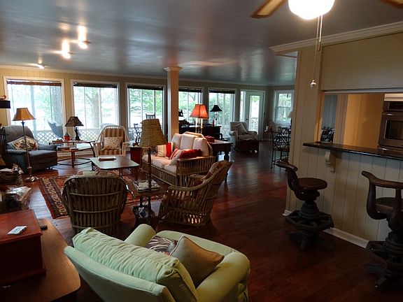 5th image of 2579 Horseshoe Cir