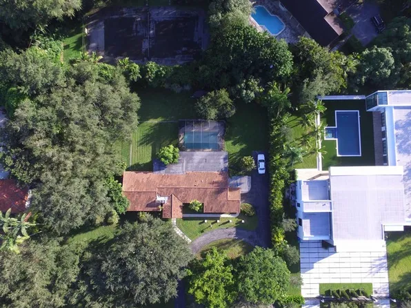 6300 SW 98th St, Pinecrest, FL 33156