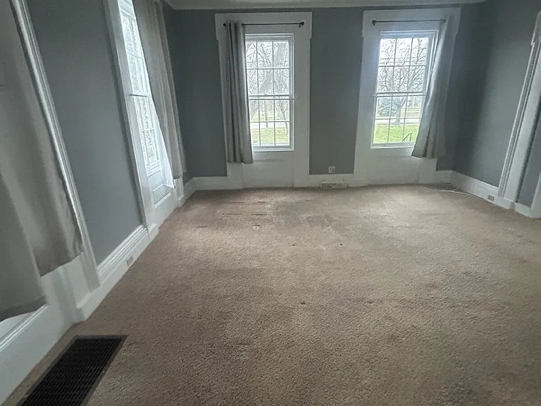 151 Main St #2 — Photo 6
