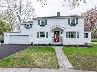 225 Seymour Rd, Rochester, NY 14609